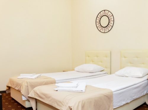 забронировать отель